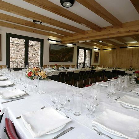 Hostal La Muntanya Castellar De N'Hug Exteriör bild